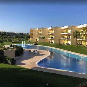 Apartment Spacieux Logis Des Fees De La Marina En Rez-de-chaussee De Chaussee, Albufeira